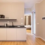 Beautiful 1 Bedroom Fiera Area - Mirable Pm