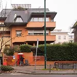 Beautiful 1 Bedroom Fiera Area - Mirable Pm