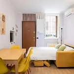 Pasteur Flat