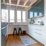 attico in un\'oasi di verde sui navigli