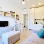 Beautiful Apartment In Tricolore