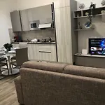 Central Lepetit Apartment De Luxe