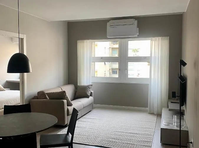 New High Quality Apartment In The Center Of Milan