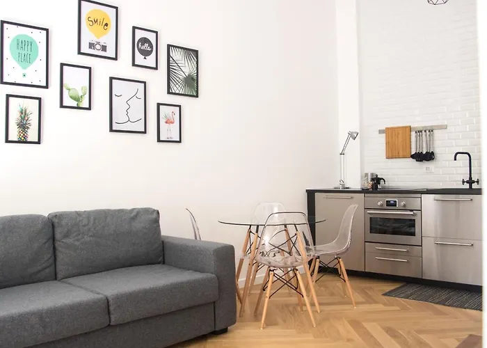 Just Urban Stays - Modern Loft In City Center V Giornate