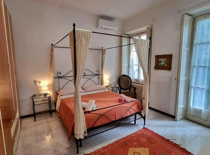Relaxing Apartment In The Heart Of Milan