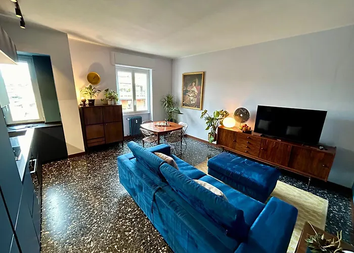 Elegant Blue Apartment Portello - Near Mico And Fiera Milano