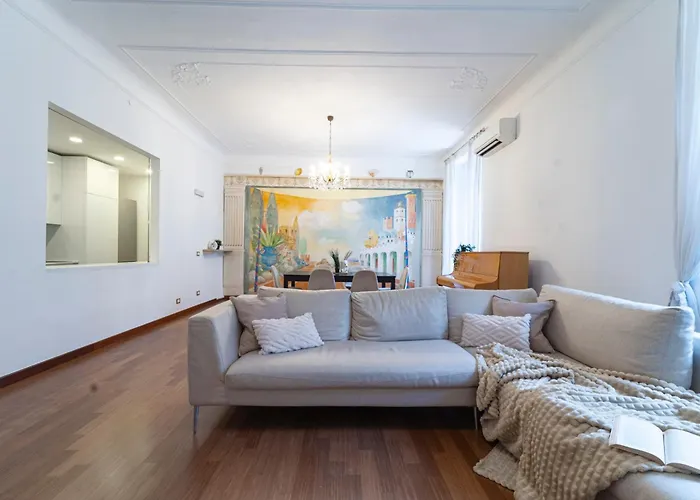 Luxury Apartment In Central Station - Pergolesi 24