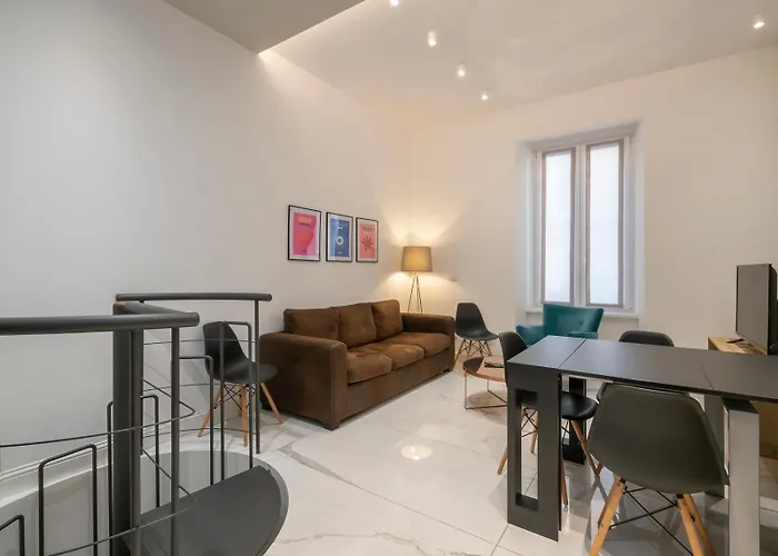Xenia Apartments - Elegant Three-Room Apartment In Moscova Area