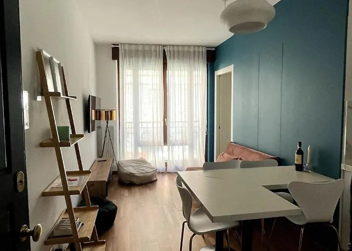 Bocconi 1-Bdr With All Comforts