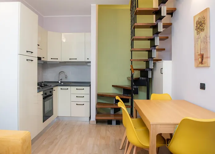 Pasteur Flat