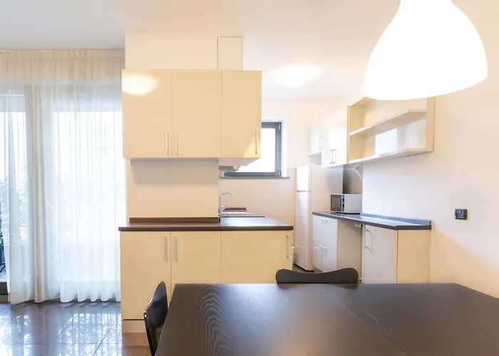 Bright Two Bedrooms Apartment With Terrace Zanuso - Mirable Pm