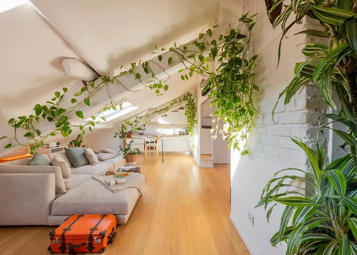 Bright Penthouse Attic In The Heart Of Milan