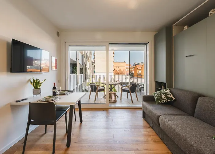 Navigli Cozy Design Studio With Balcony