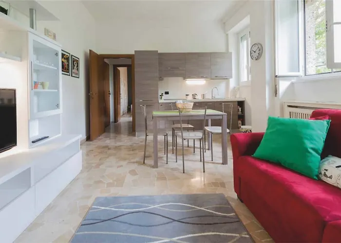 Milano Colletta Apartment