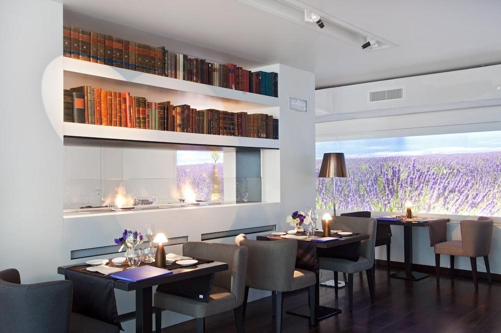 Magna Pars L'hotel à Parfum 5*