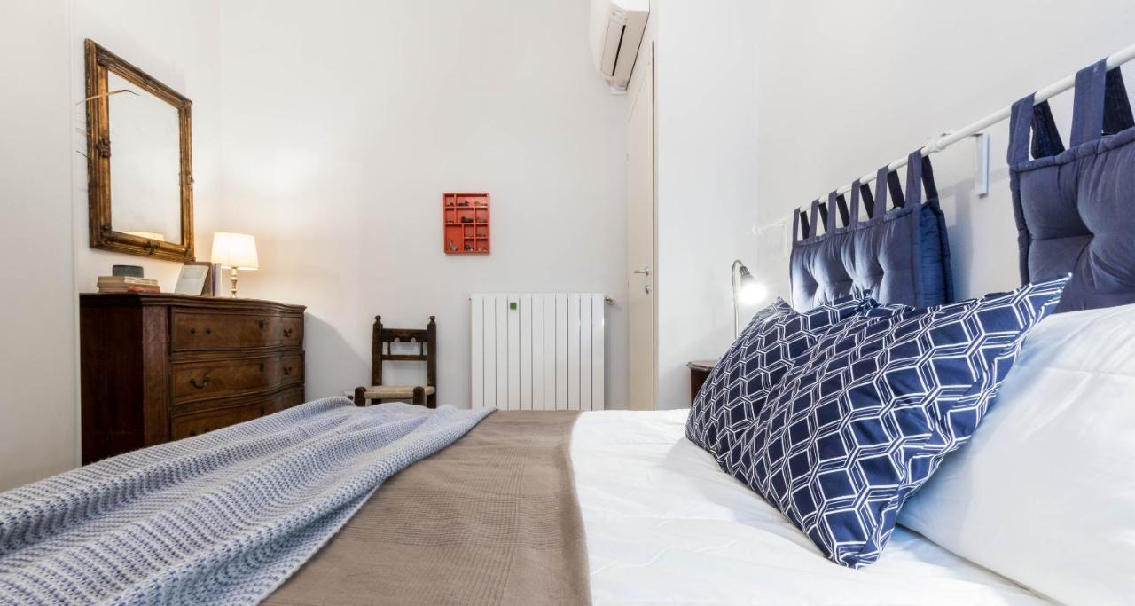 Joivy For 6 With Big Terrace In Centro Storico Milan