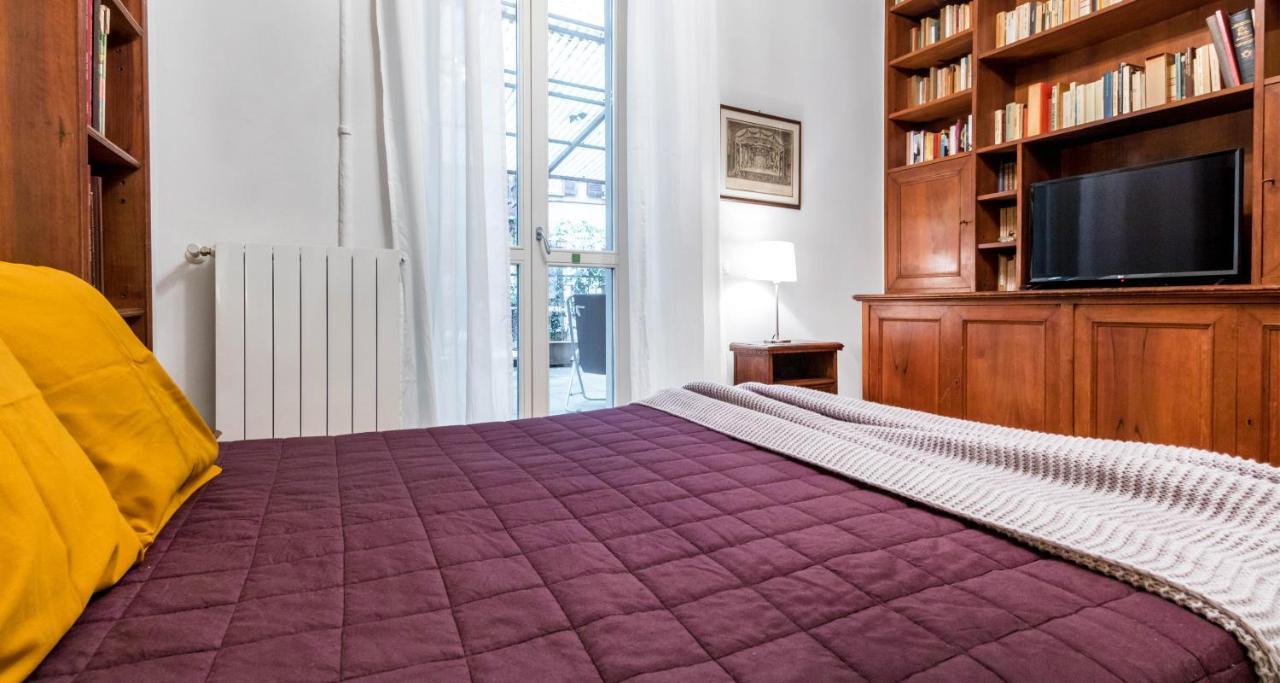 Joivy For 6 With Big Terrace In Centro Storico * Milan