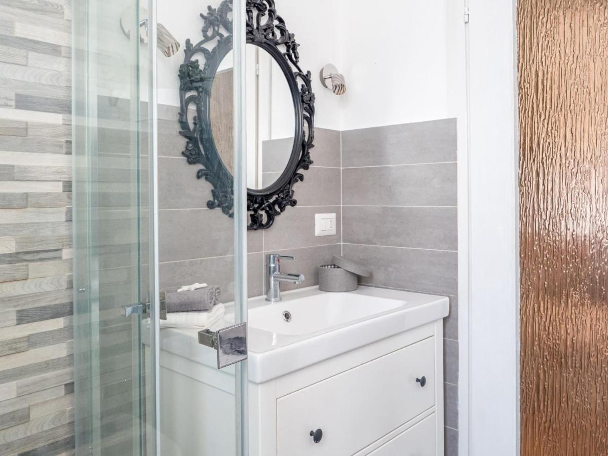 Apartment The Rent - Modern One Near Udine *