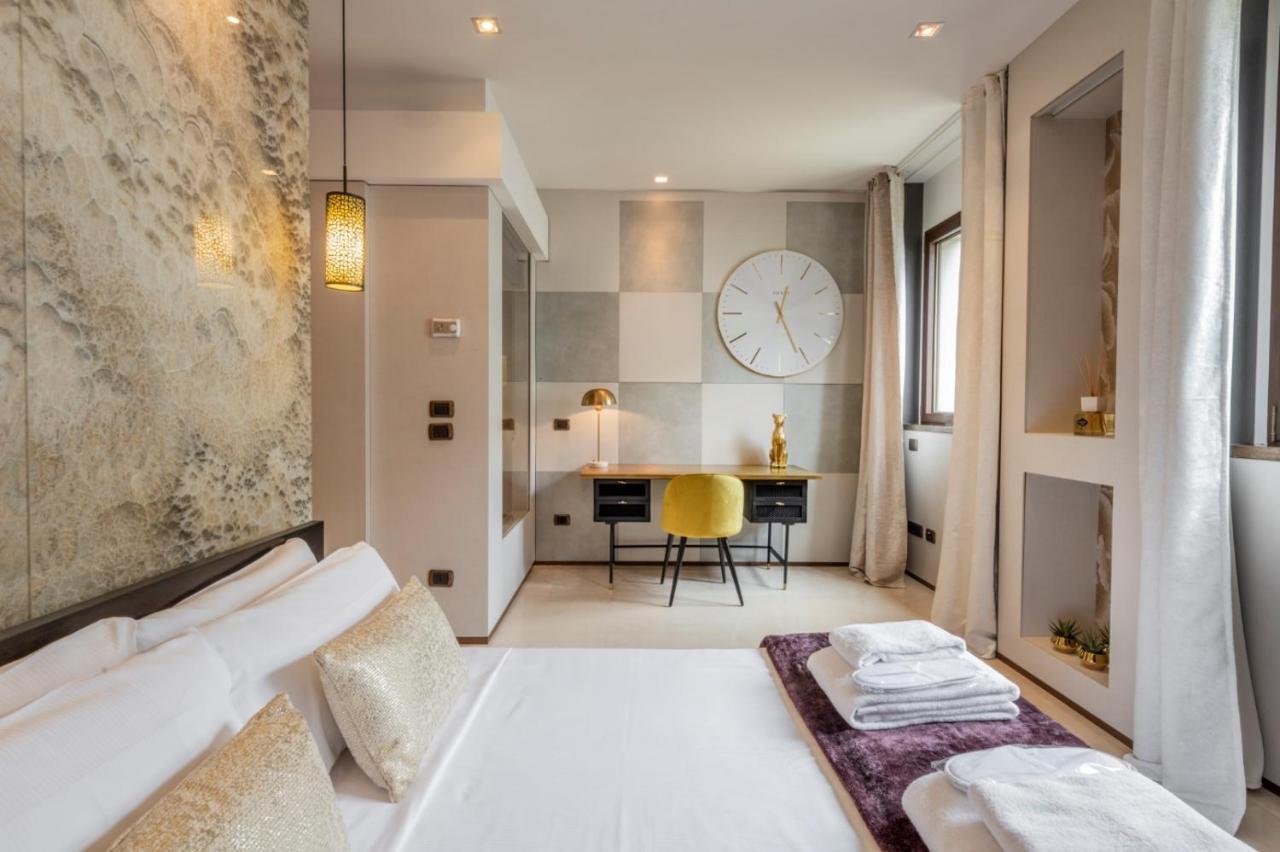 Royal - Centro Duomo Apartamento Milão