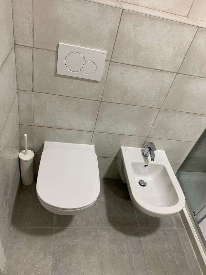 Apartment Rafqa San Siro's View Lotto Life De Angeli Fiera With Garden *