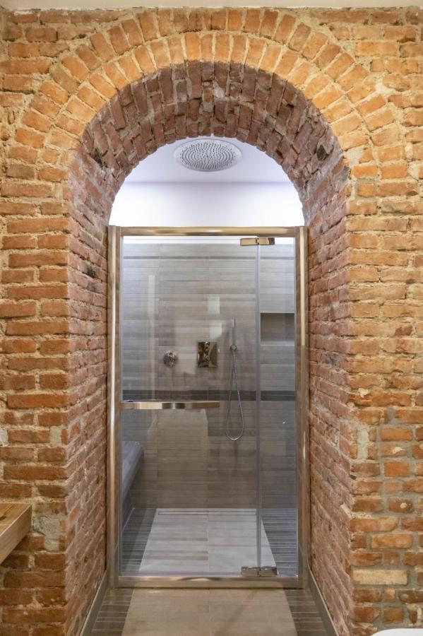 Apartment Luxury In Center Milan