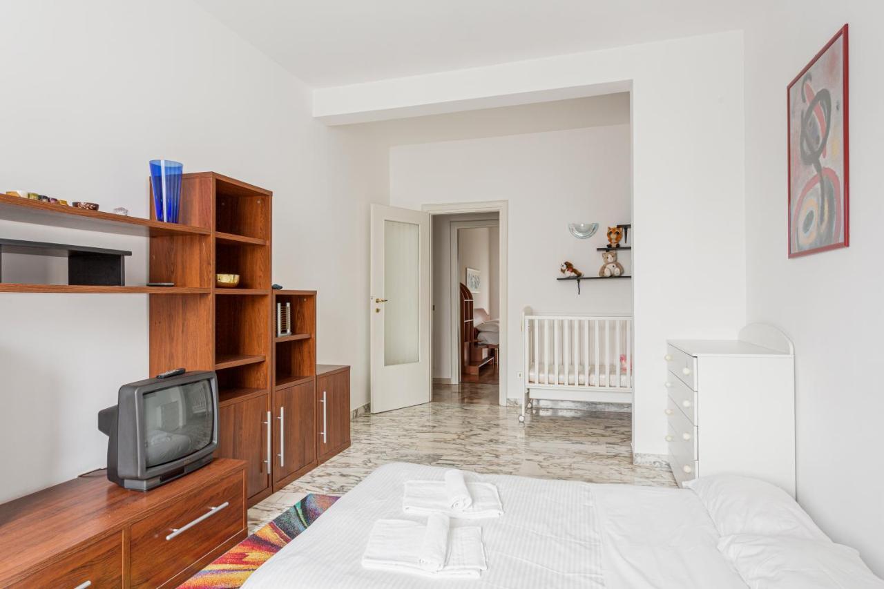 Apartment Futon In The House - Milan