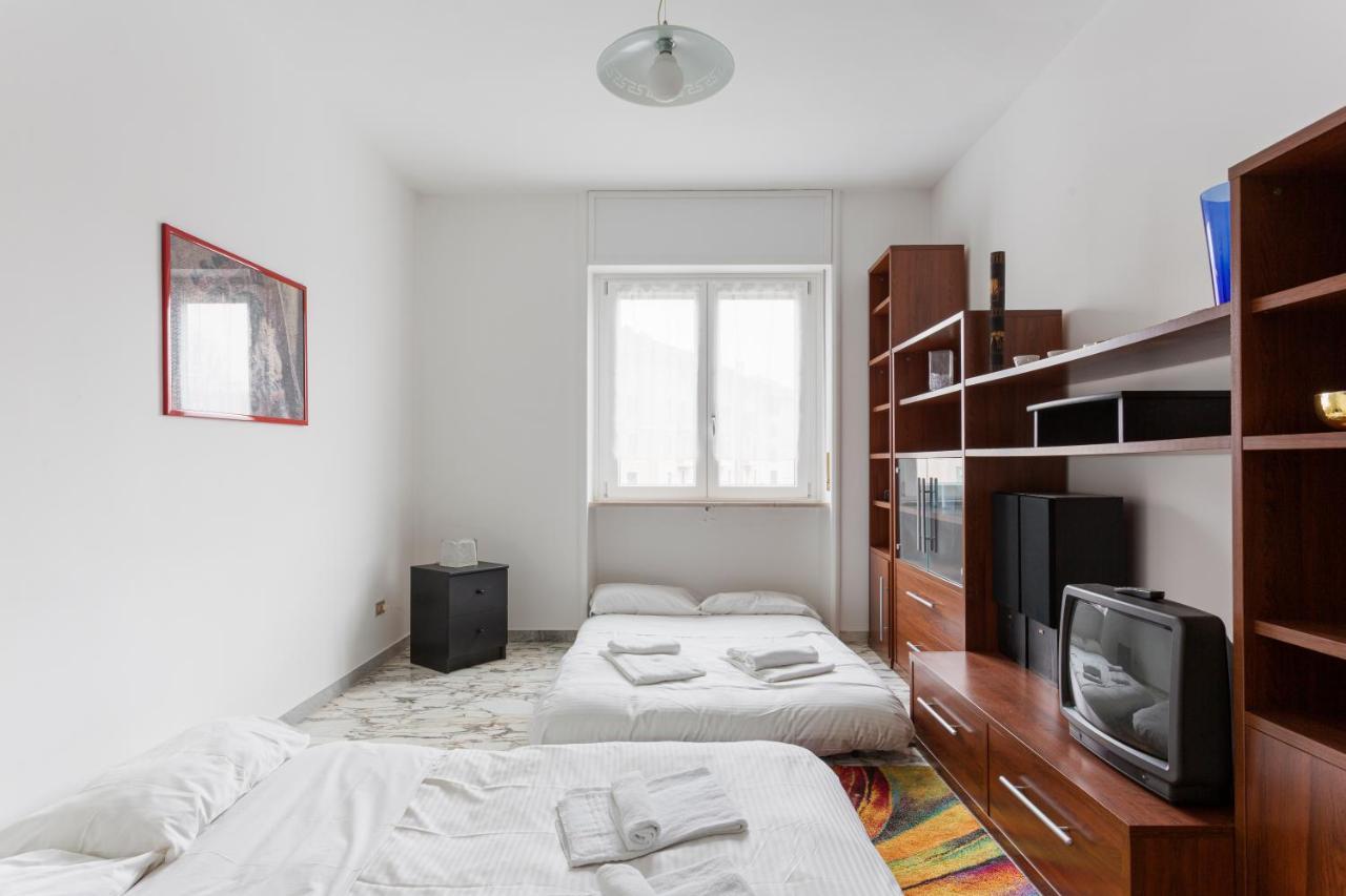 Futon In The House - Milan