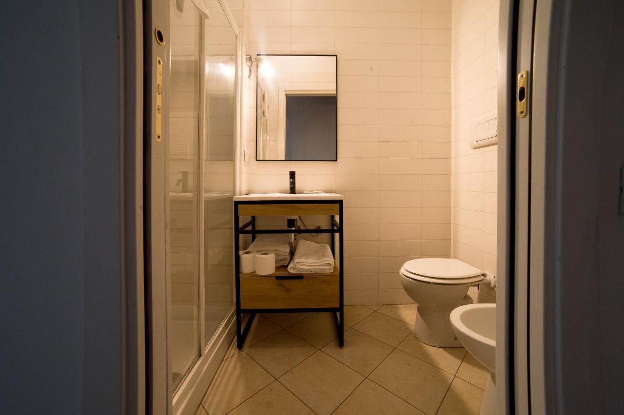 Hbhall Navigli 30 Apartment Milan