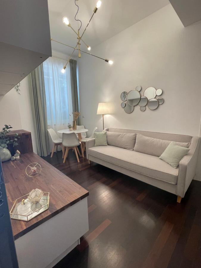 Bilocale Di Prestigio: Centro * Milan