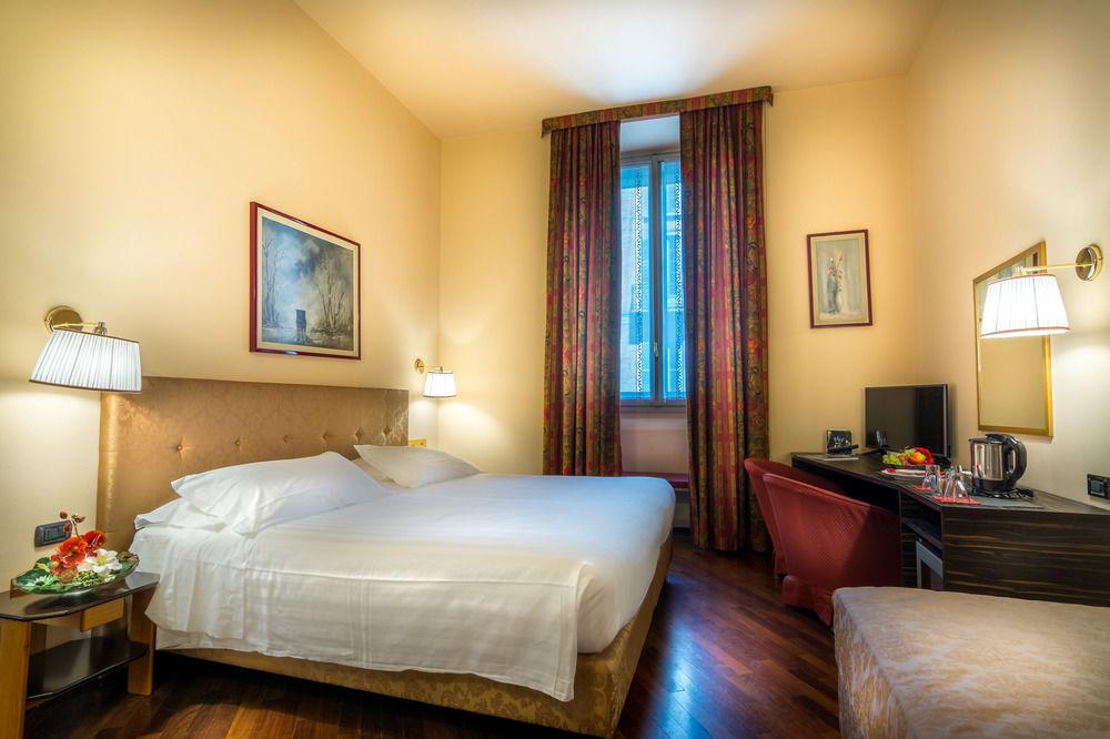 Regina Hotel Milan