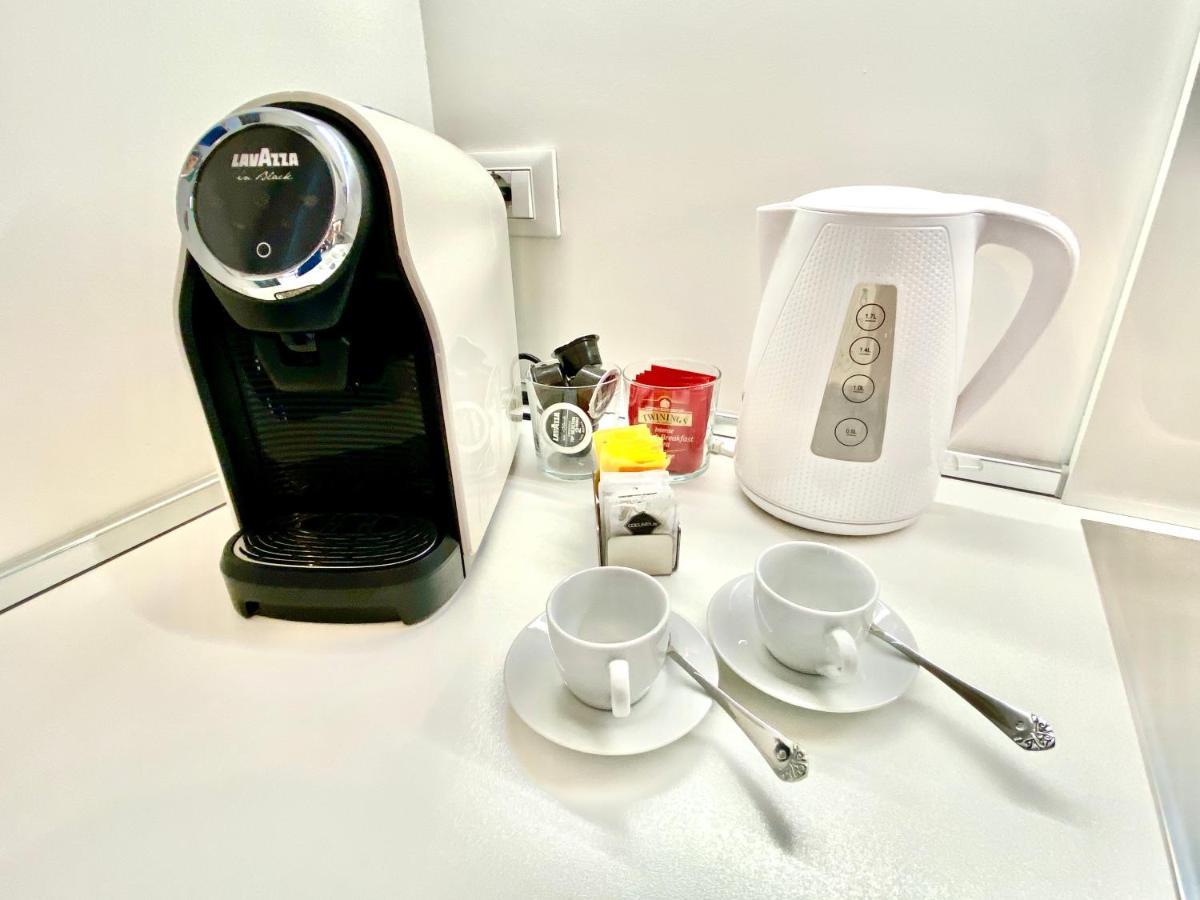 Fara Cinque Small Apartamento Milão