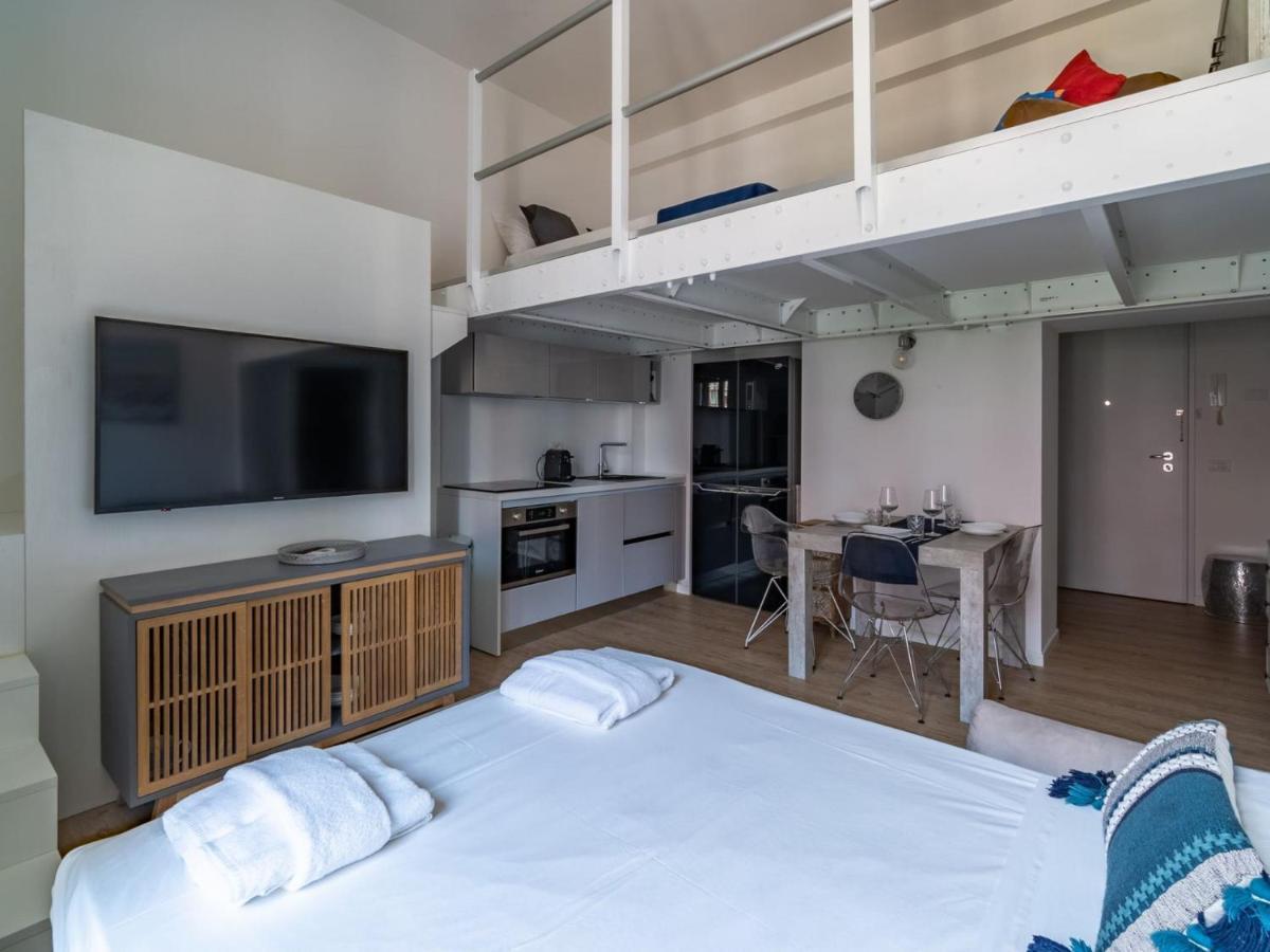 The Rent - Lovely Loft With Balcony Near Piazza Vetra
