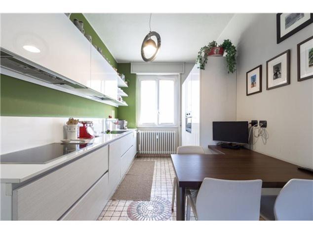 Apartment Chopin #83 *