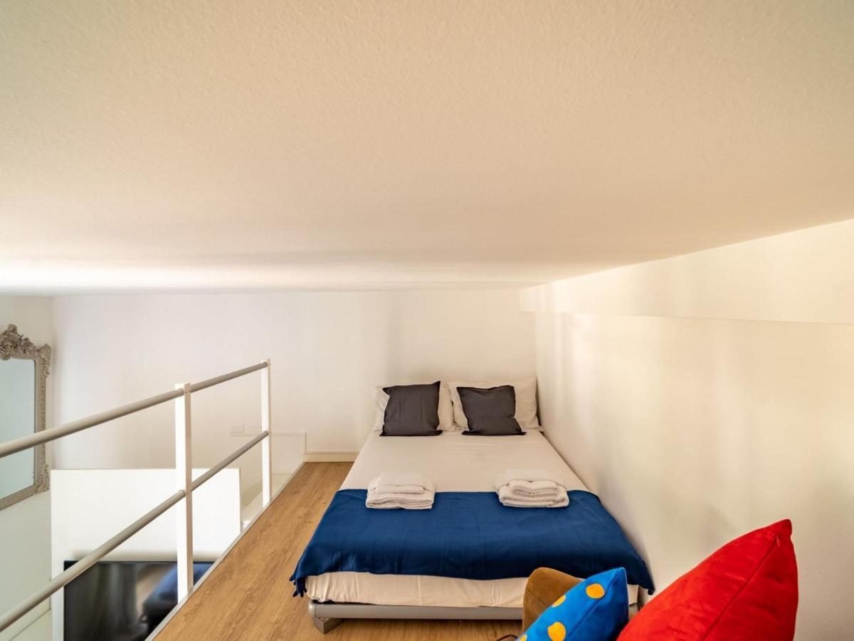 Apartment The Rent - Lovely Loft With Balcony Near Piazza Vetra Milan