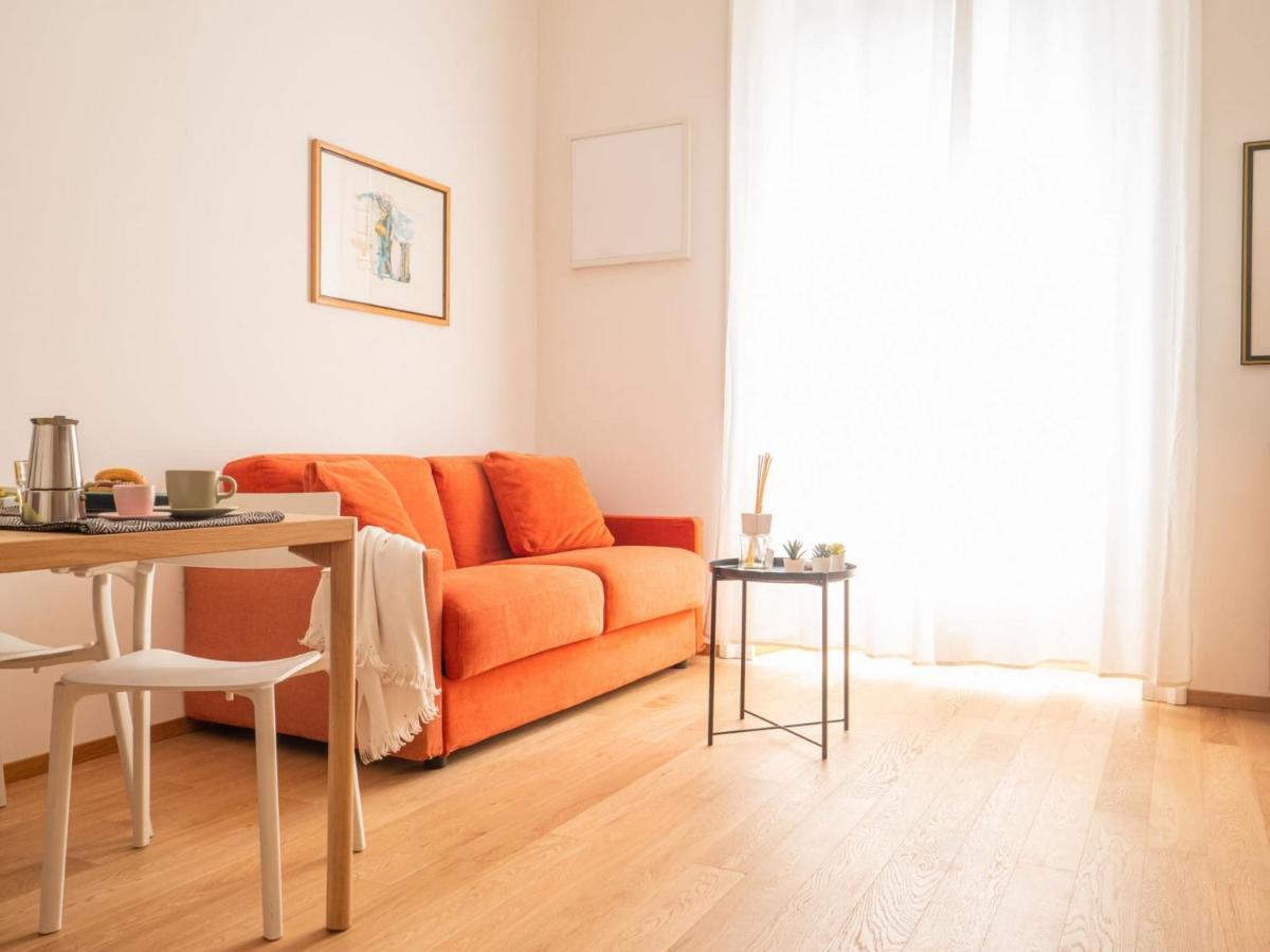 The Rent - Near Corso Indipendenza * Milan