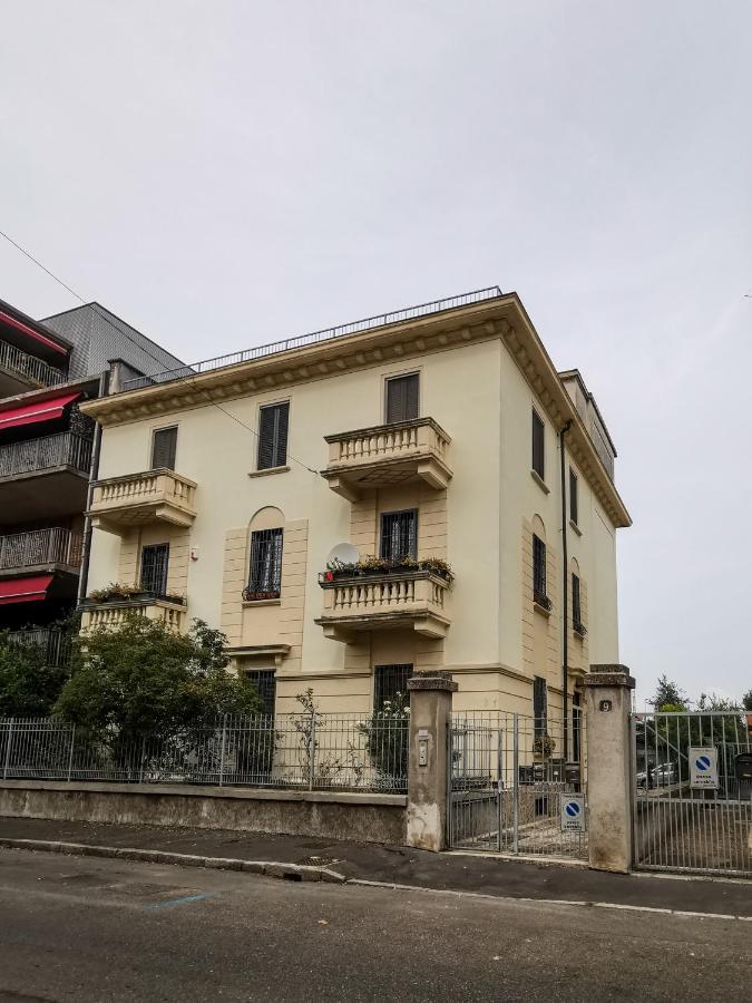 L'arche Comfort&relax, Sweet Via Eraclito Holiday home Milan