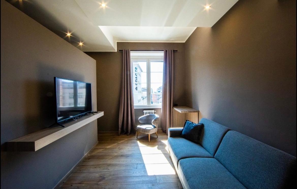 New Wonderful Bilo With Walk-in Closet From Moscova