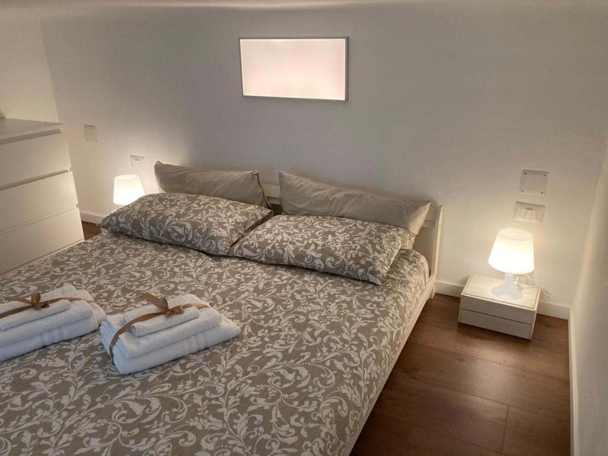 White Flat Puglie Apartment Milan