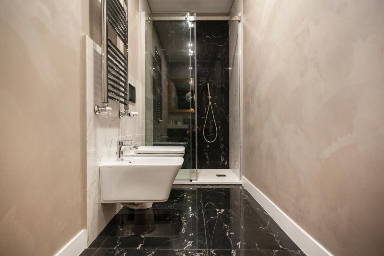 Minimal Loft In Centro A Milan
