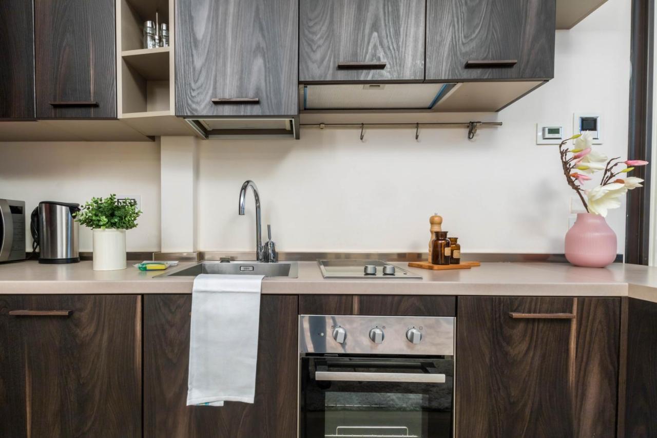 Apartment Joivy Elegant Studio For 2 Near Duomo Di