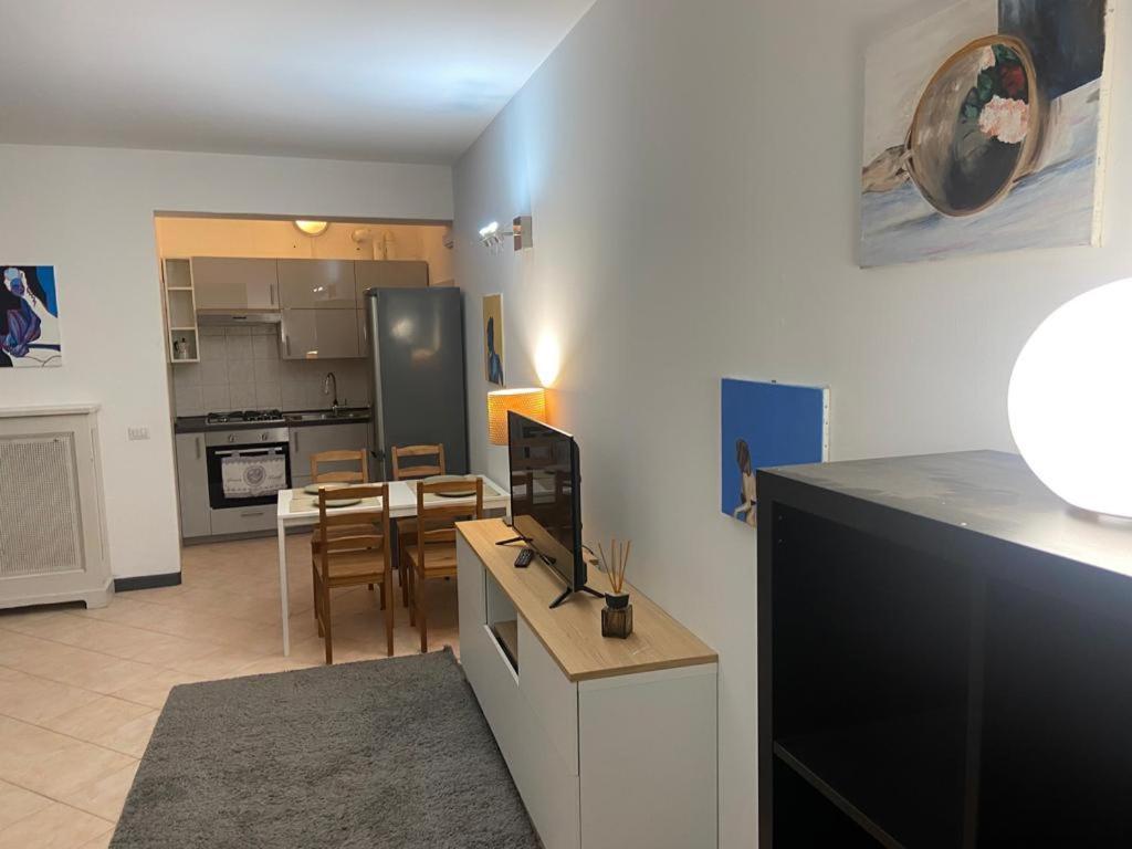 Navigli's Flat Apartment