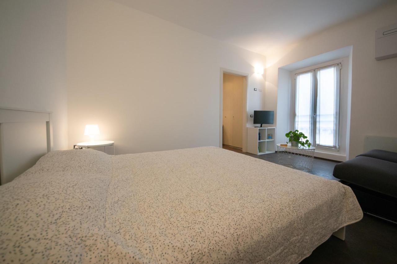Apartment Art & Design On The Corner - Via Savona