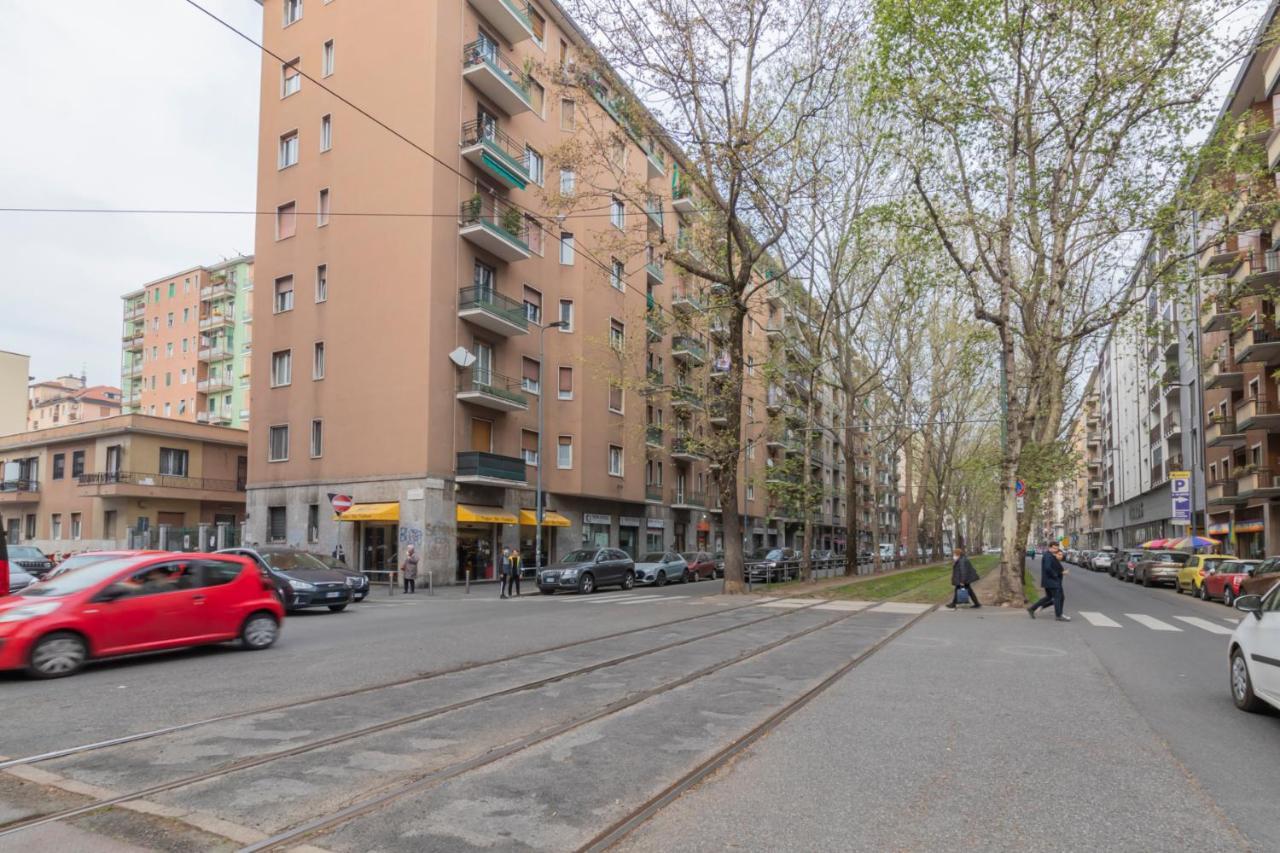 Apartamento Sweet Near Navigli - Giambellino Milão