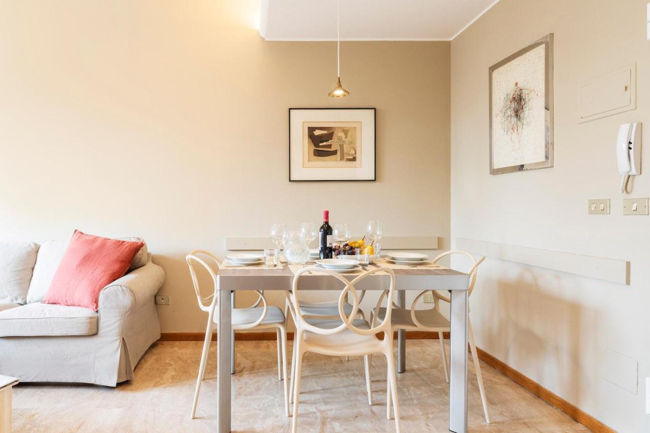 Contempora - Elvezia 8 - E32 * Milan