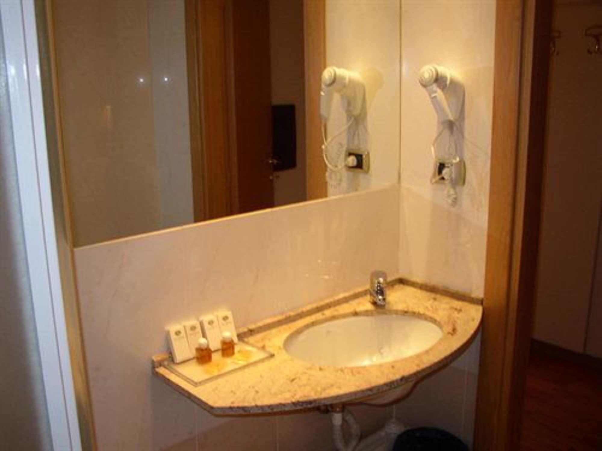 Terminal Hotel 3*