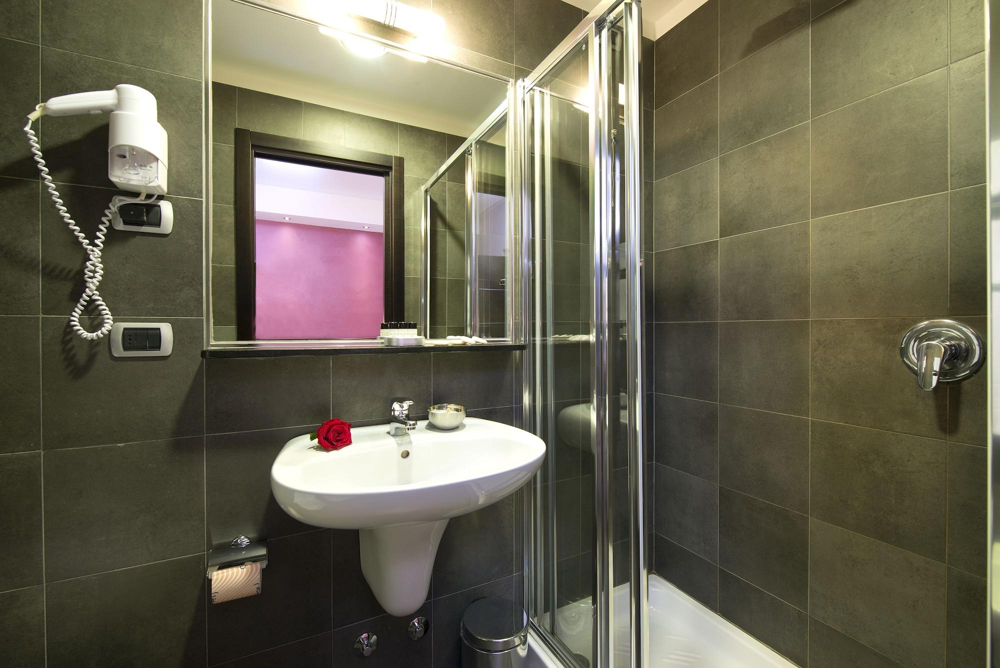 Five Hotel 3*