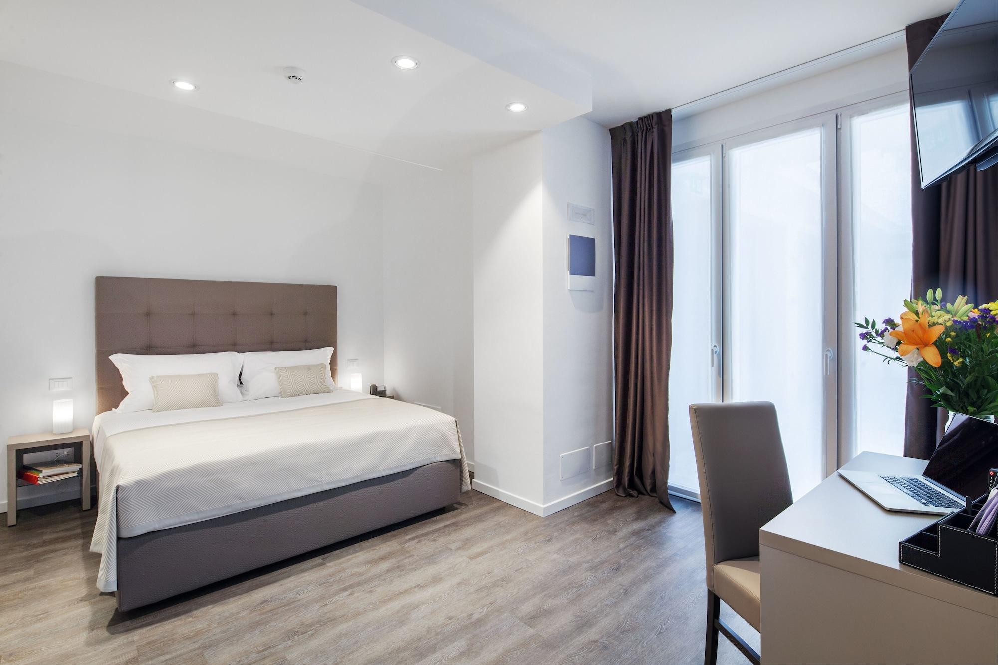 Aparthotel & Urban Padel 4*