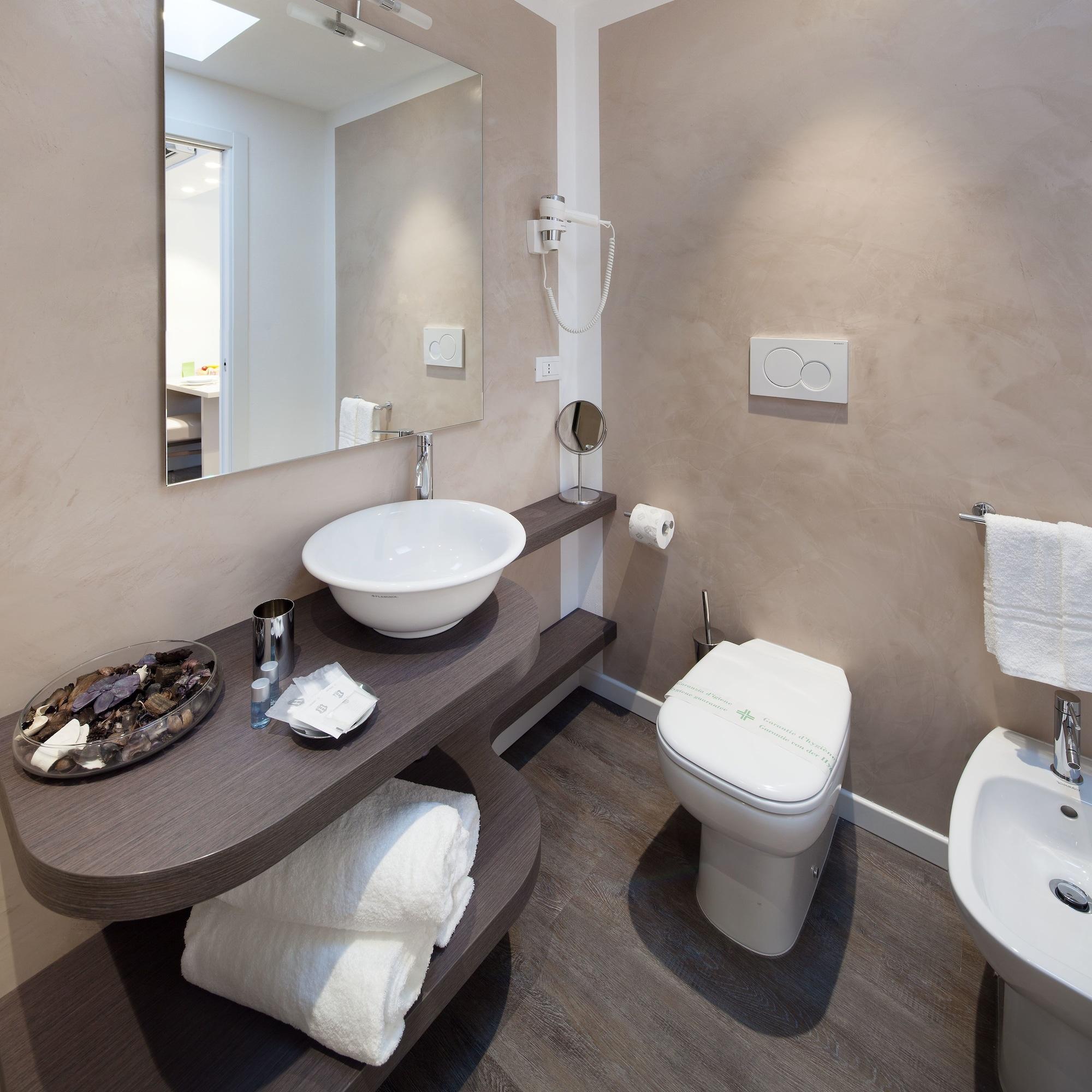 & Urban Padel Aparthotel Milano