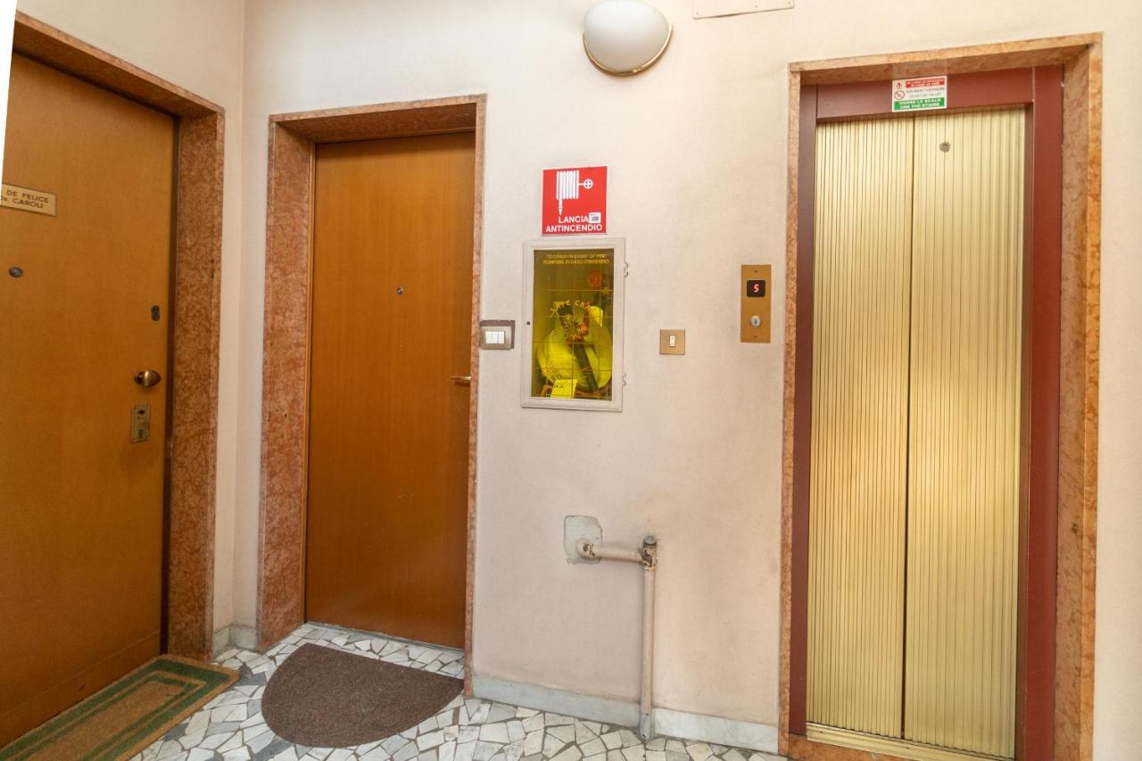 Central apartment Milano Appartamento *