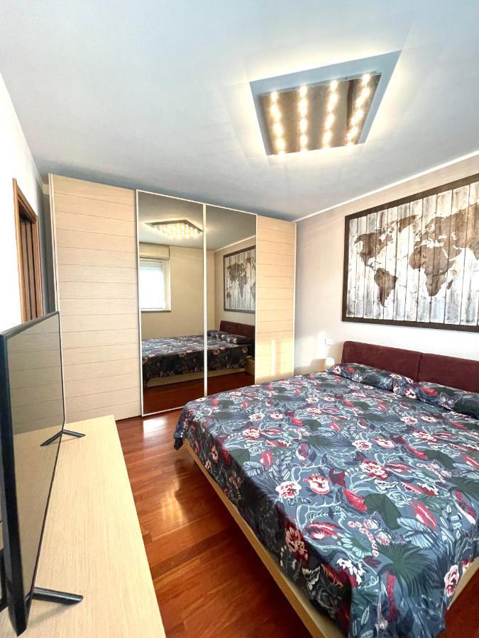 Elegant In With Panoramic Terrace Milano